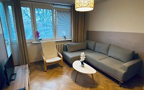 Clicktheflat Mila Center Apart Rooms